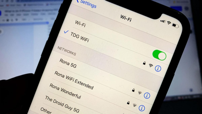 how to find ssid on iphone